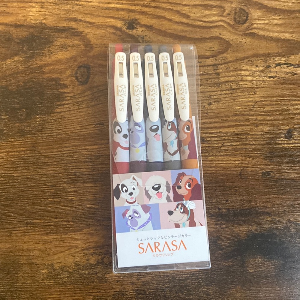 Tokyo Disney Zebra pen set